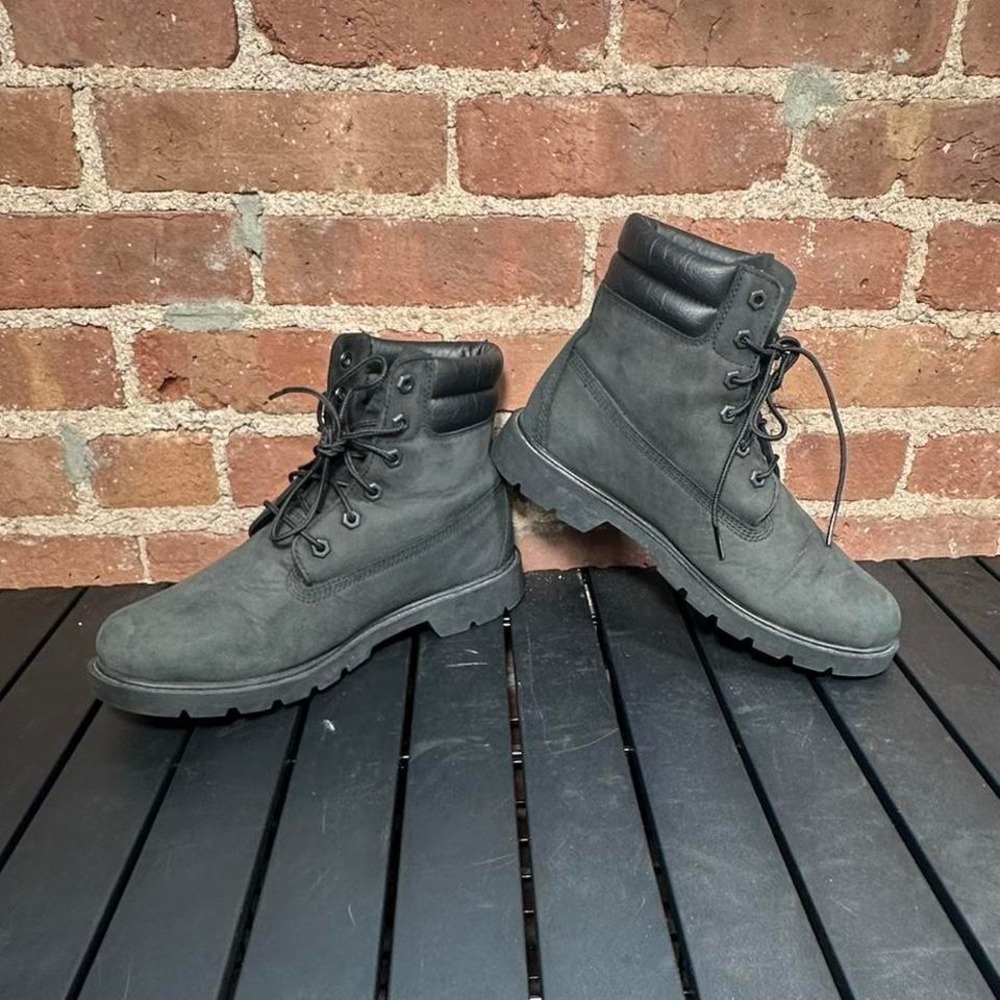 Timberland Black Premium 6 Inch Boot, Women's 8.5